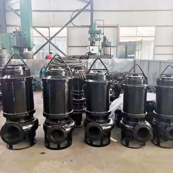 Submersible Pond Dredging Equipment